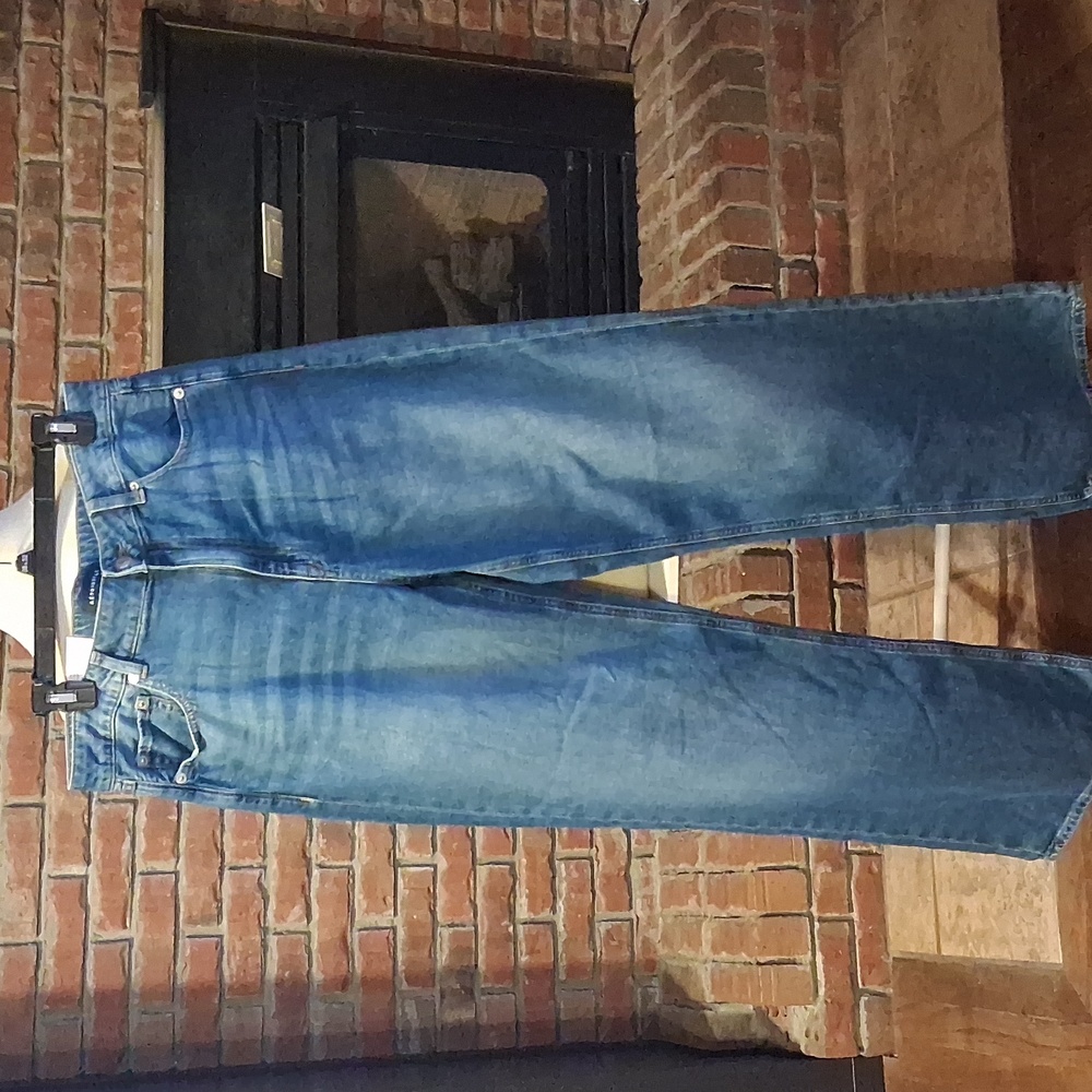 Aeropostale High Rise Wide Leg Jeans